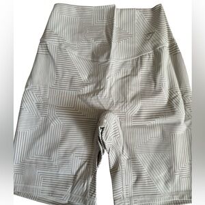 NWT GymShark high waisted biker shorts sandy brown size small